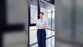 Ventana abatible con pantalla integrada serie EDUN 100